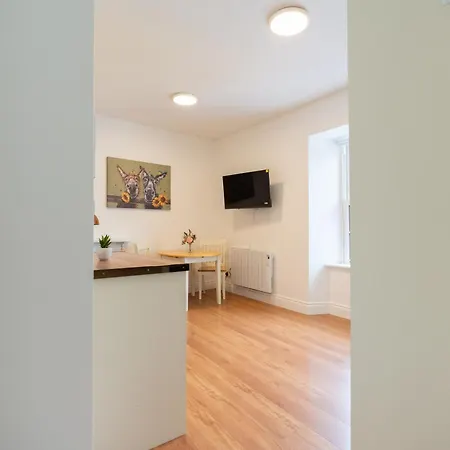 Runda Apartment